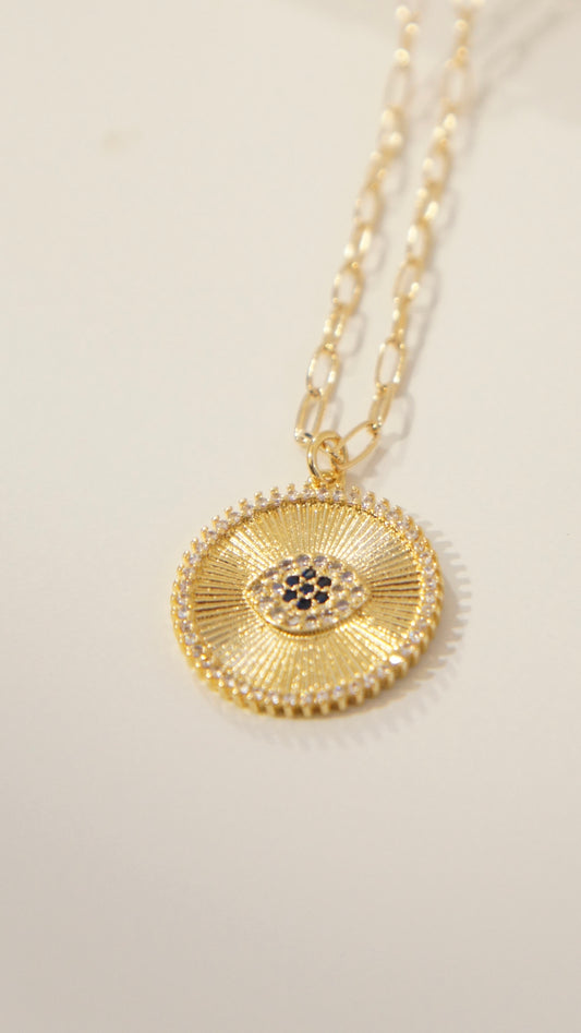 Zirconia Eye Pendant Necklace