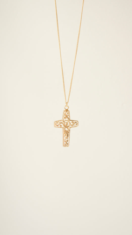 Cruz Necklace